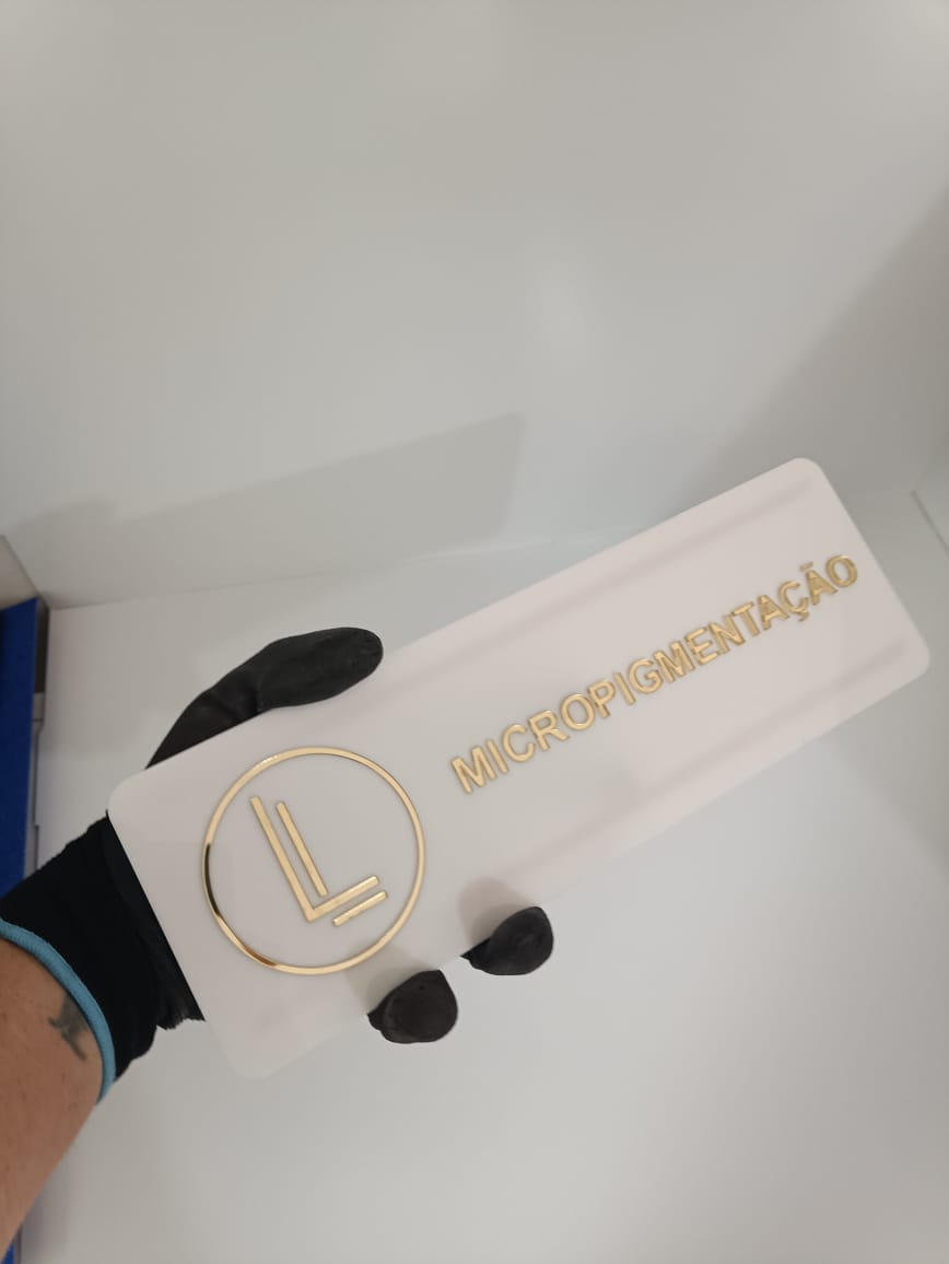 Placa de Porta Premium em Alto Relevo 3D – Identificação de Ambiente - Placas de Porta - Imagem 4